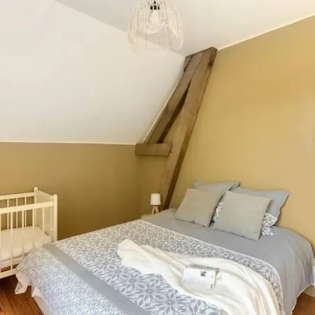 Normandy 'le Papillon' Szálloda Neufchâtel-en-Bray